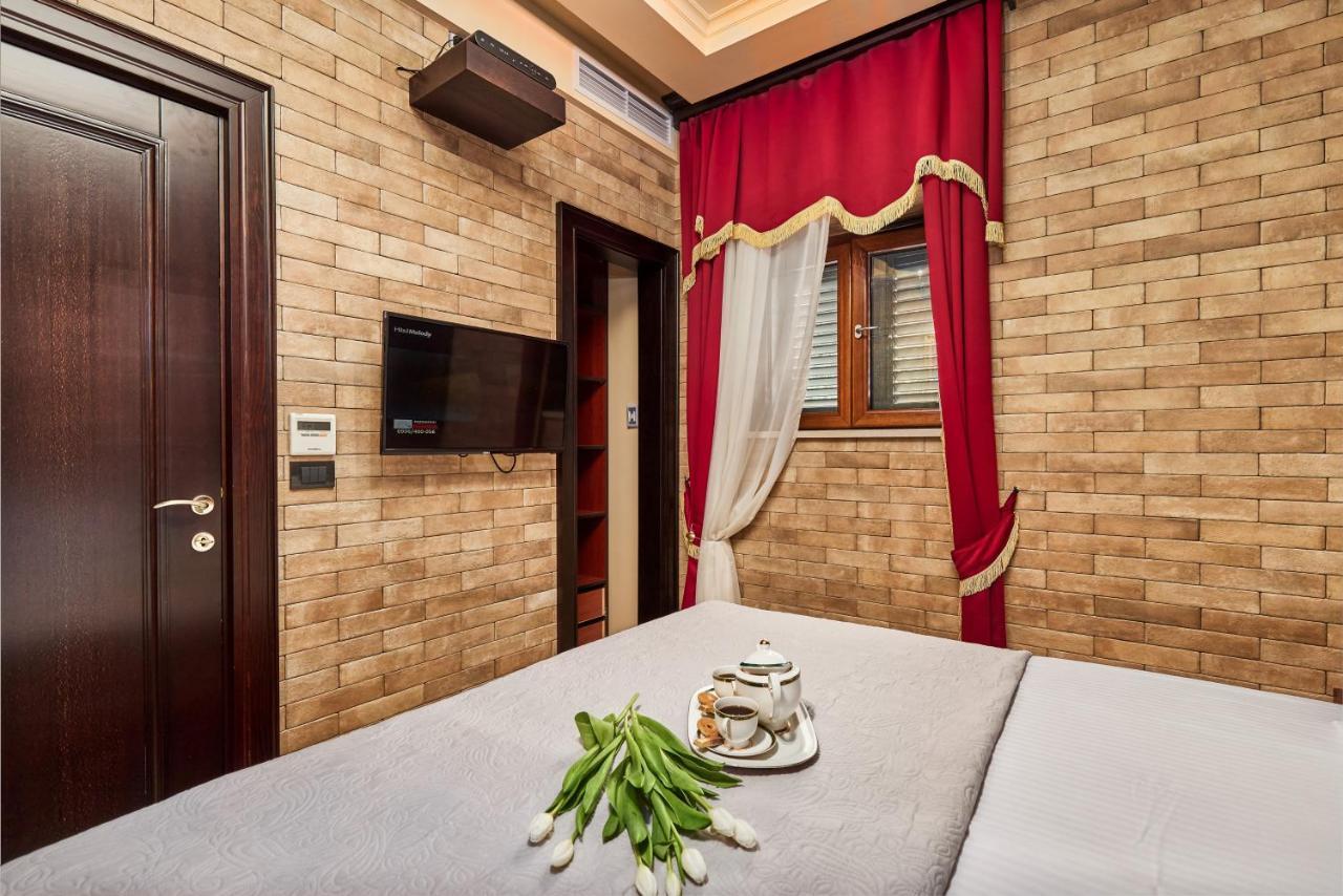 Apartment Lav In The City Centre Cattaro Esterno foto
